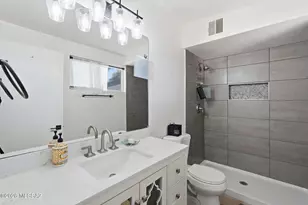 5521 E Kelso St, Tucson, AZ 85712 - Photo 21