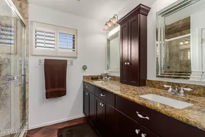 2587 E Dome Court, Green Valley, AZ 85614 - Photo 15