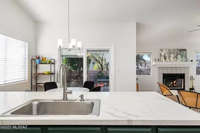 9265 N Hampshire Drive, Tucson, AZ 85742 - Photo 15