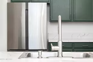 9265 N Hampshire Dr, Tucson, AZ 85742 - Photo 11