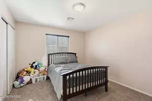 3304 W Athenee Ct, Tucson, AZ 85746 - Photo 17