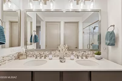 1438 E Golden Rock Way, Green Valley, AZ 85614 - Photo 27