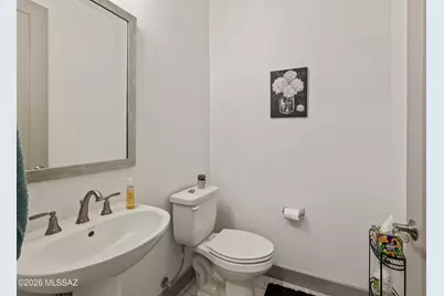 1438 E Golden Rock Way, Green Valley, AZ 85614 - Photo 33