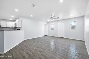 124 S Richmond Dr, Vail, AZ 85641 - Photo 5