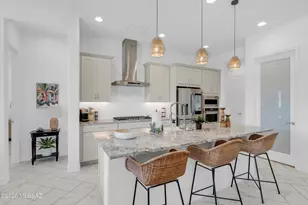 13455 N Cape Marigold Dr, Oro Valley, AZ 85755 - Photo 5