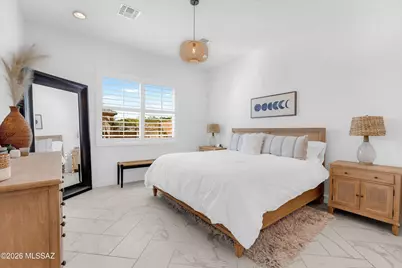 13455 N Cape Marigold Drive, Oro Valley, AZ 85755 - Photo 11