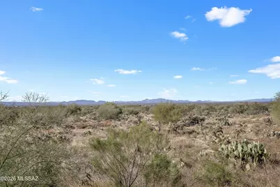 540 S Courts Redford Drive, Vail, AZ 85641 - Photo 35