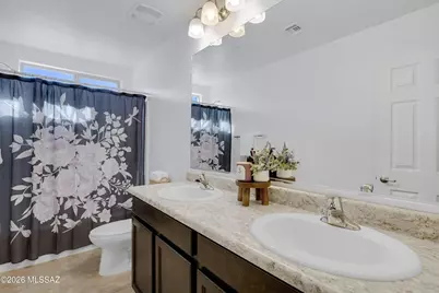 540 S Courts Redford Drive, Vail, AZ 85641 - Photo 33