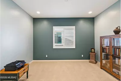 732 E Romsdalen Road, Oro Valley, AZ 85755 - Photo 11