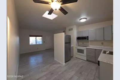 211 W Roger Road #9, Tucson, AZ 85705 - Photo 3