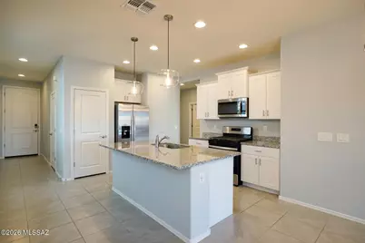 10258 W Zimmerman Street, Marana, AZ 85653 - Photo 9