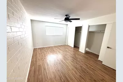 1358 S Desert Meadows Circle, Green Valley, AZ 85614 - Photo 11