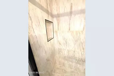 1358 S Desert Meadows Circle, Green Valley, AZ 85614 - Photo 13