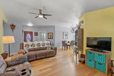 9819 N Canyon Shadows Place, Tucson, AZ 85737 - Photo 7