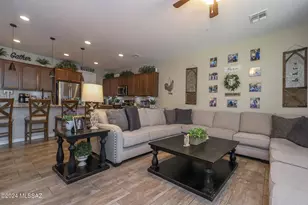 9745 S Desert Flint Dr, Tucson, AZ 85747 - Photo 7