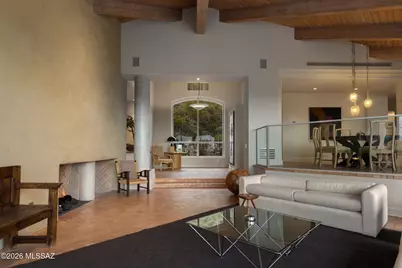 6482 N Ventana Canyon Drive, Tucson, AZ 85750 - Photo 9