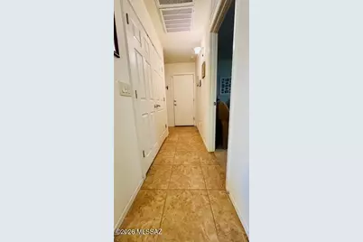 7996 Nautilus Drive, Tucson, AZ 85756 - Photo 11