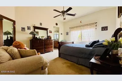 7996 Nautilus Drive, Tucson, AZ 85756 - Photo 13