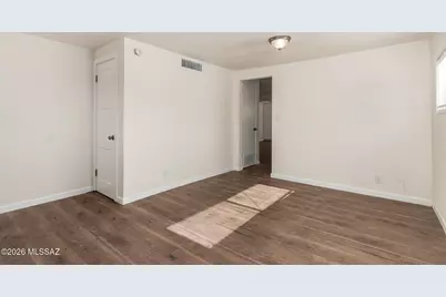 1304 N Catalina Avenue, Tucson, AZ 85712 - Photo 5