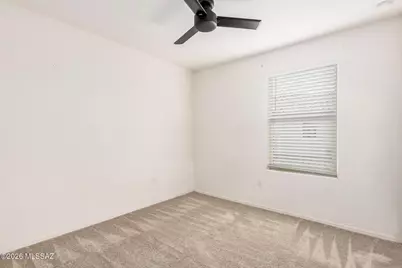 4433 S Sunrise Bluff Way, Tucson, AZ 85730 - Photo 15
