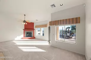 1023 W Placita Inocente, Green Valley, AZ 85614 - Photo 11