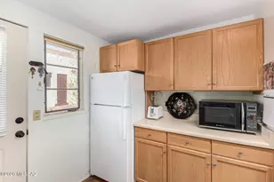 364 S Paseo Lobo, Green Valley, AZ 85614 - Photo 11