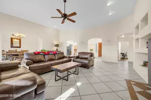 1502 N Coral Bells Dr, Tucson, AZ 85745 - Photo 7