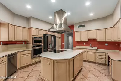341 N Joesler Court, Tucson, AZ 85716 - Photo 11