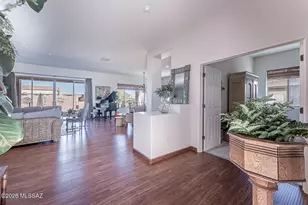 976 W Tenniel Dr, Green Valley, AZ 85614 - Photo 7