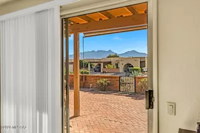 1525 W VÃ­a Del Jarrito, Green Valley, AZ 85622 - Photo 3