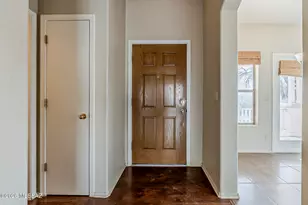 2525 N Camino Reloj, Green Valley, AZ 85614 - Photo 5