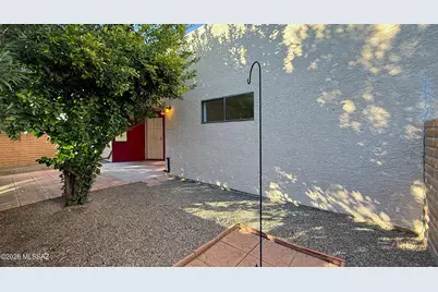 11 W Roma Drive, Tucson, AZ 85737 - Photo 19