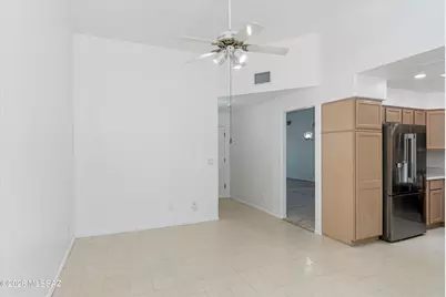 11 W Roma Drive, Tucson, AZ 85737 - Photo 13