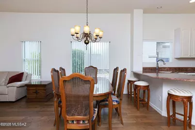 13575 N Holly Grape Drive, Marana, AZ 85658 - Photo 9