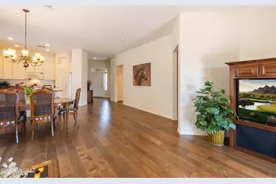 13575 N Holly Grape Drive, Marana, AZ 85658 - Photo 5