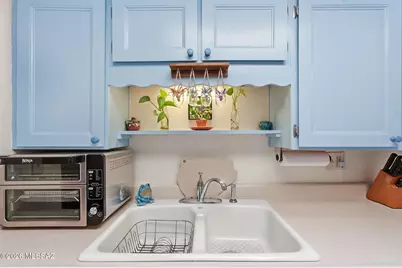 260 N Camino Del Vate, Green Valley, AZ 85614 - Photo 11