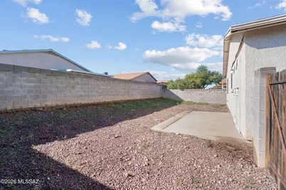 8986 E Weyburn Drive, Tucson, AZ 85730 - Photo 23