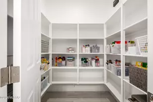 7774 W Laurel Ln, Marana, AZ 85658 - Photo 13