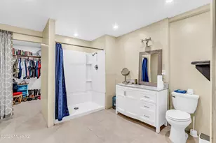 2201 S March Pl, Tucson, AZ 85713 - Photo 35