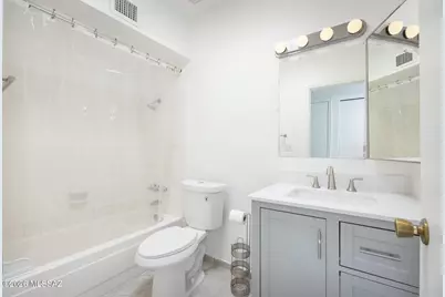 679 S Pantano Pw Parkway S, Tucson, AZ 85710 - Photo 11