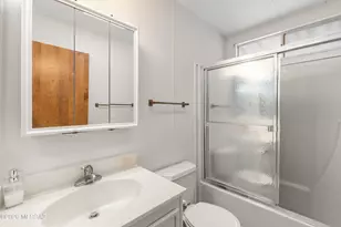 145 W Pinon Dr, Green Valley, AZ 85614 - Photo 13