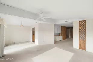 145 W Pinon Dr, Green Valley, AZ 85614 - Photo 7