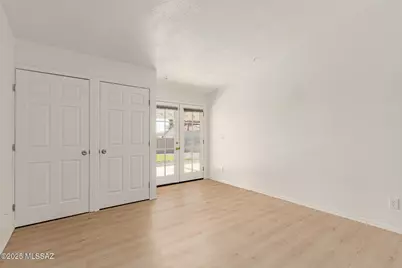 6922 N Northpoint Drive, Tucson, AZ 85741 - Photo 13