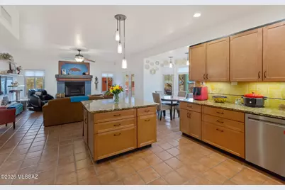 9348 N Camino De Plaza, Tucson, AZ 85742 - Photo 11
