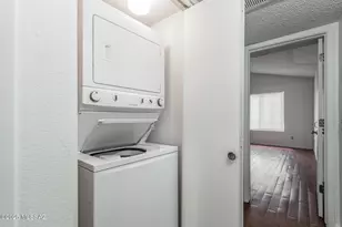 1698 W Park Wood Ln, Tucson, AZ 85746 - Photo 19