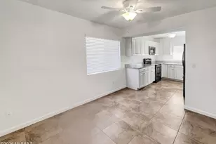 9500 N Albatross Dr, Tucson, AZ 85742 - Photo 9