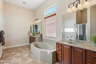 13715 N Tessali Way, Oro Valley, AZ 85755 - Photo 27