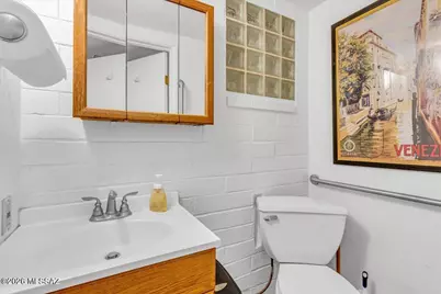 2559 E Fort Lowell Road, Tucson, AZ 85716 - Photo 27