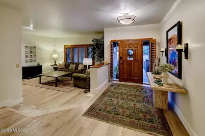 8230 E Ridgewood Drive, Tucson, AZ 85750 - Photo 9