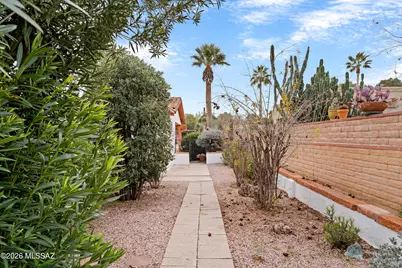 107 E Los Arcos, Green Valley, AZ 85614 - Photo 29